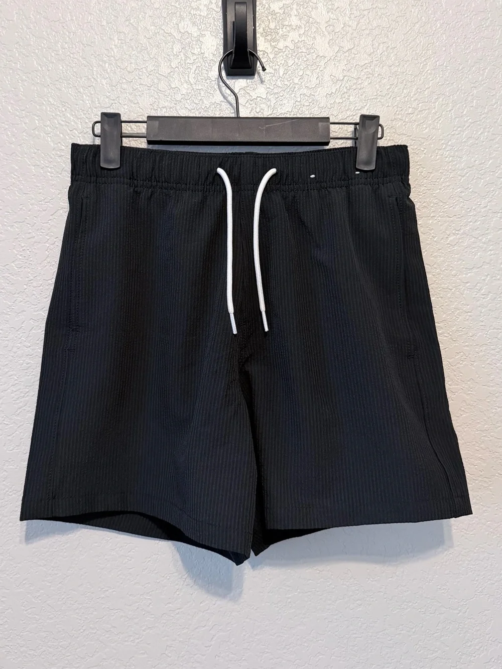 Hollister Black Seersucker Swim Shorts | XS | Stretch | NWOT